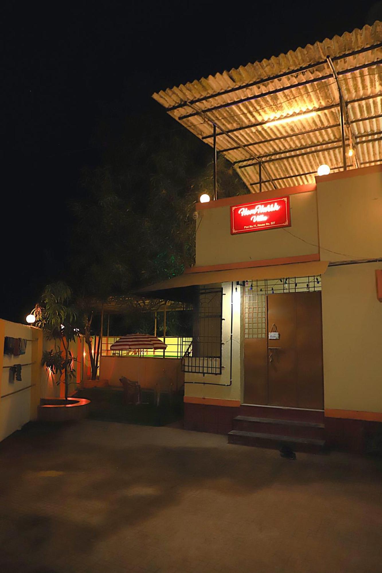 Hemharsh Holiday Home With Pool Karjat Exterior photo